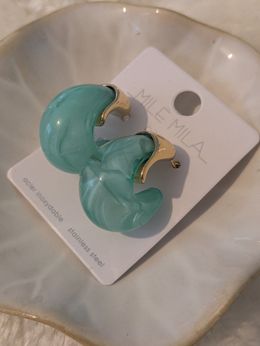 Boucles d'oreilles vertes nacrées